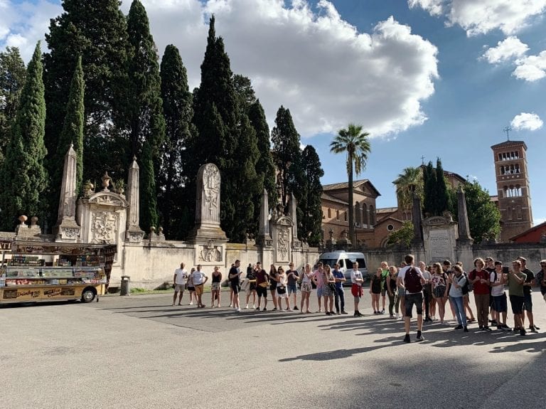 knights keyhole on aventine hill as one of the famous hidden gems in rome