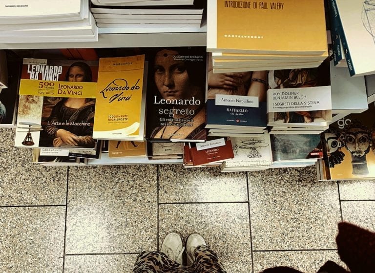 a big bookshop inside roma termini is a heaven for many people to kill the time