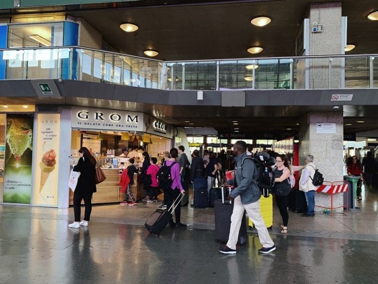 busy and crowded is the normal situation in roma termini