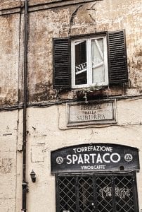 pizza della suburra tells the history of cavour's older name