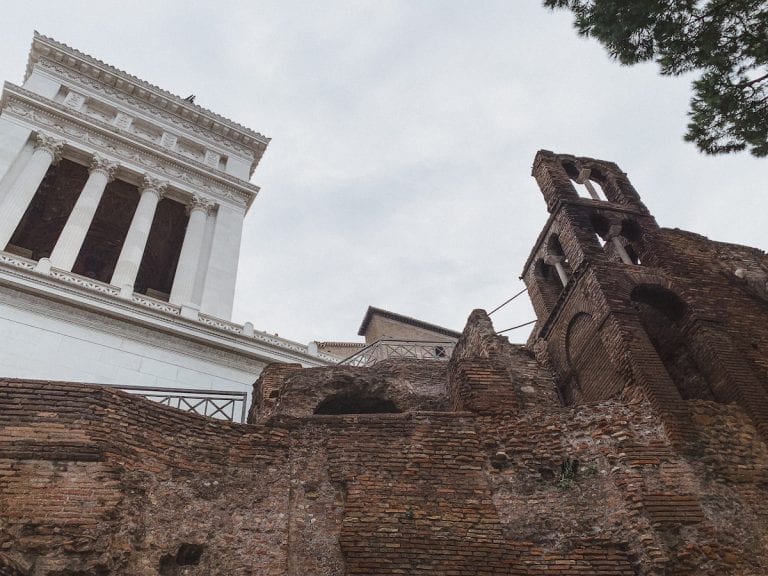 Isola Romana is the only preserved ancient Roman residential building in Rome city center and it is just right under Piazza Venezia