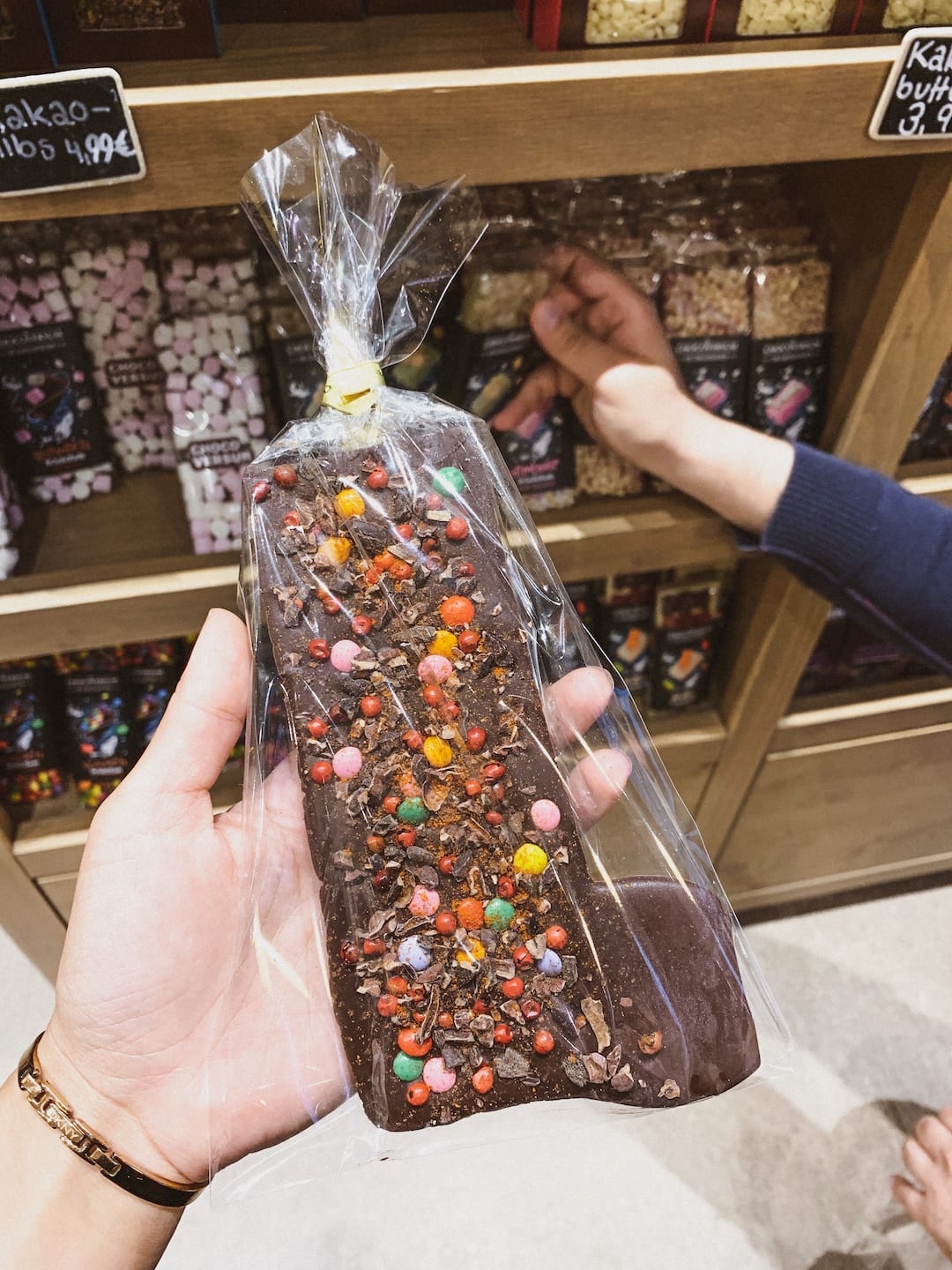 CHOCOVERSUM CHOCOLATE MUSEUM IN HAMBURG| Gustobeats