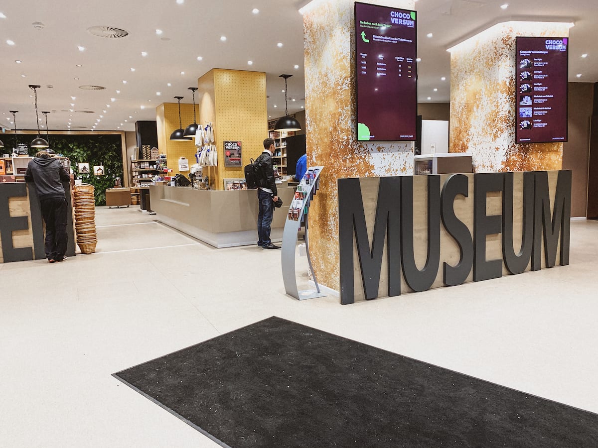 CHOCOVERSUM CHOCOLATE MUSEUM IN HAMBURG Gustobeats