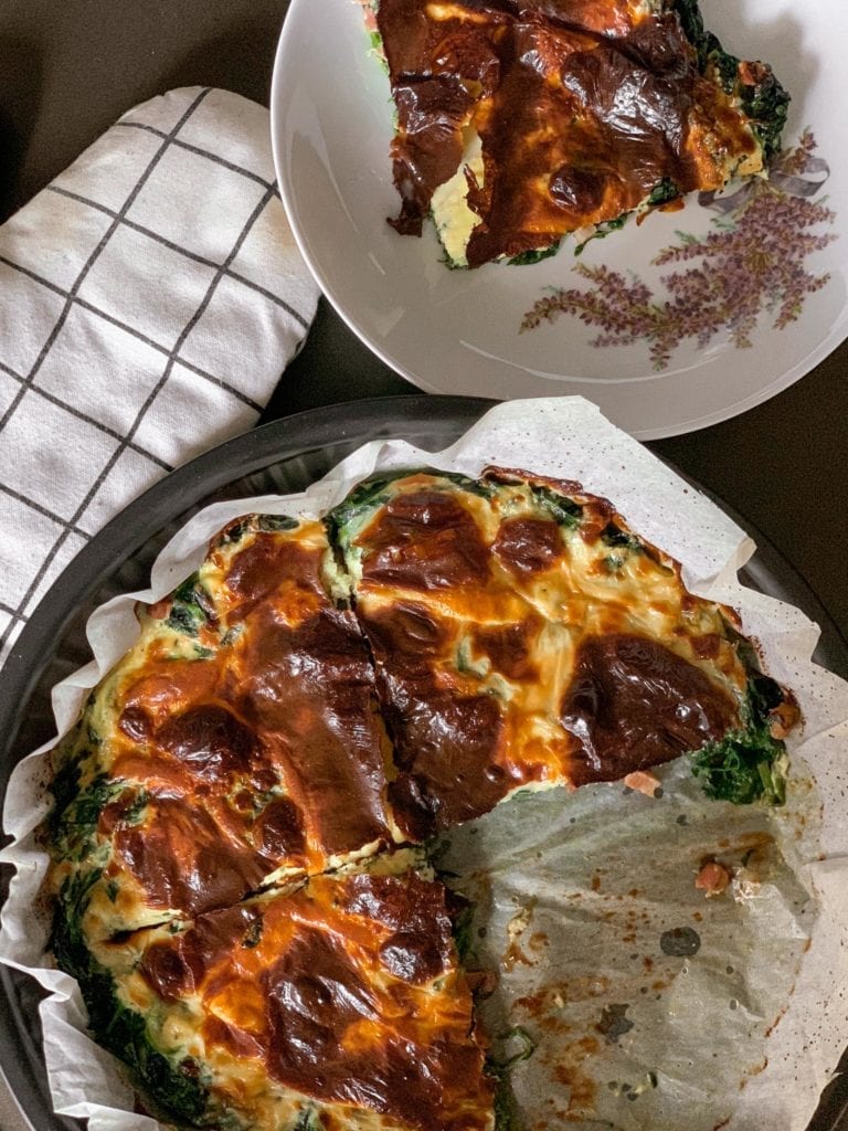 simple recipe of the italian frittata with ricotta cheese, spinach and sfoglia crust