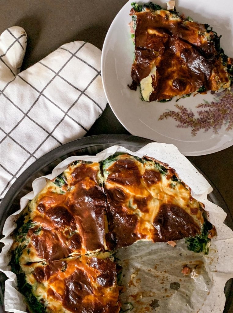 simple recipe of the italian frittata with ricotta cheese, spinach and sfoglia crust