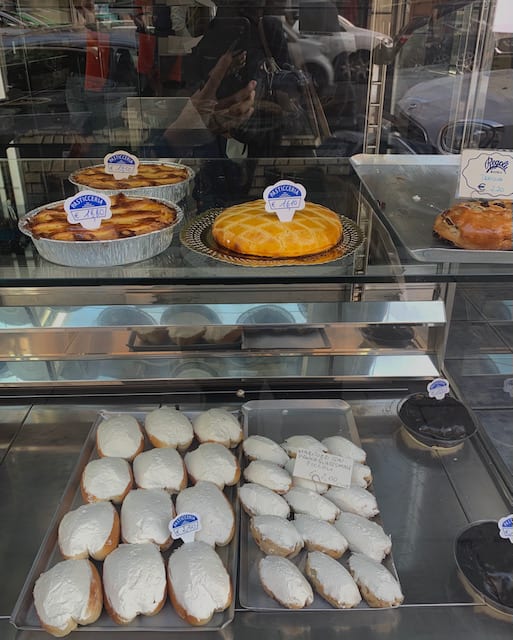 maritozzo and other pastries by Regoli in Esquilino in Rome